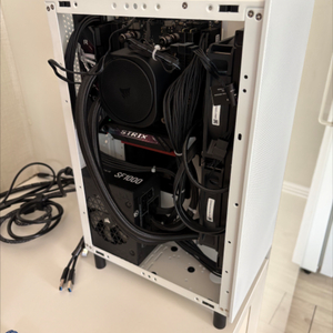 7800X3D RTX5080 SFF 본체