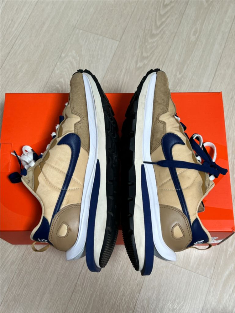 나이키 x 사카이 베이퍼와플 세서미 265 이미지