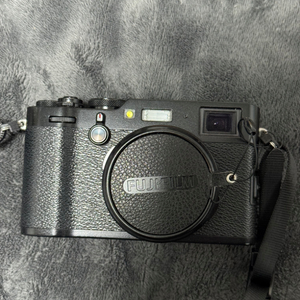 후지필름 X100F 판매합니다