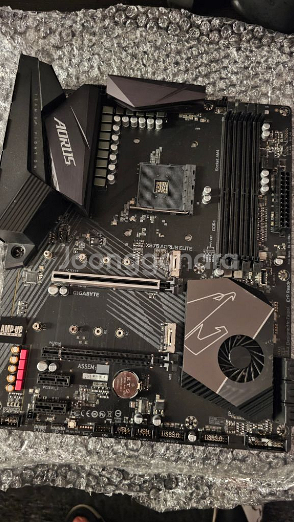 X570 Aorus Elite 메인보드 팝니다--0
