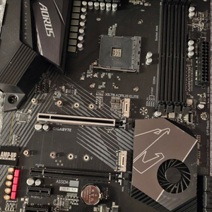 X570 Aorus Elite 메인보드 팝니다