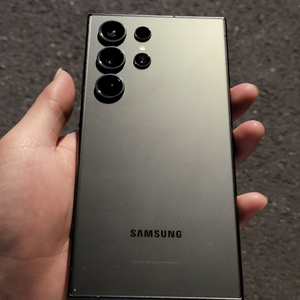 갤럭시 S24 울트라 256GB 팝니다