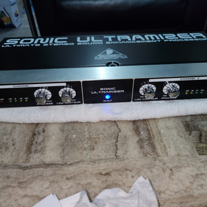 베링거.SU9920프로세서 사운드인핸서. 익사이더