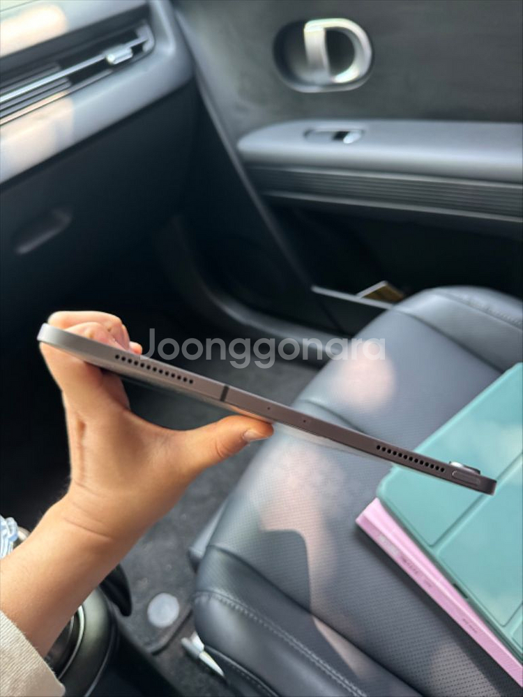 아이패드 프로 11인치 1세대 셀룰러--2