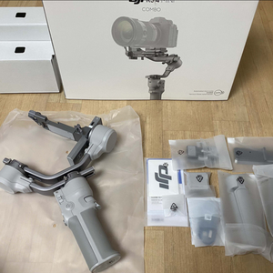 DJI RS 4 Mini Combo