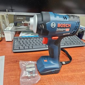 보쉬 임팩렌치GDS 18V-400본체만(보증26년12월
