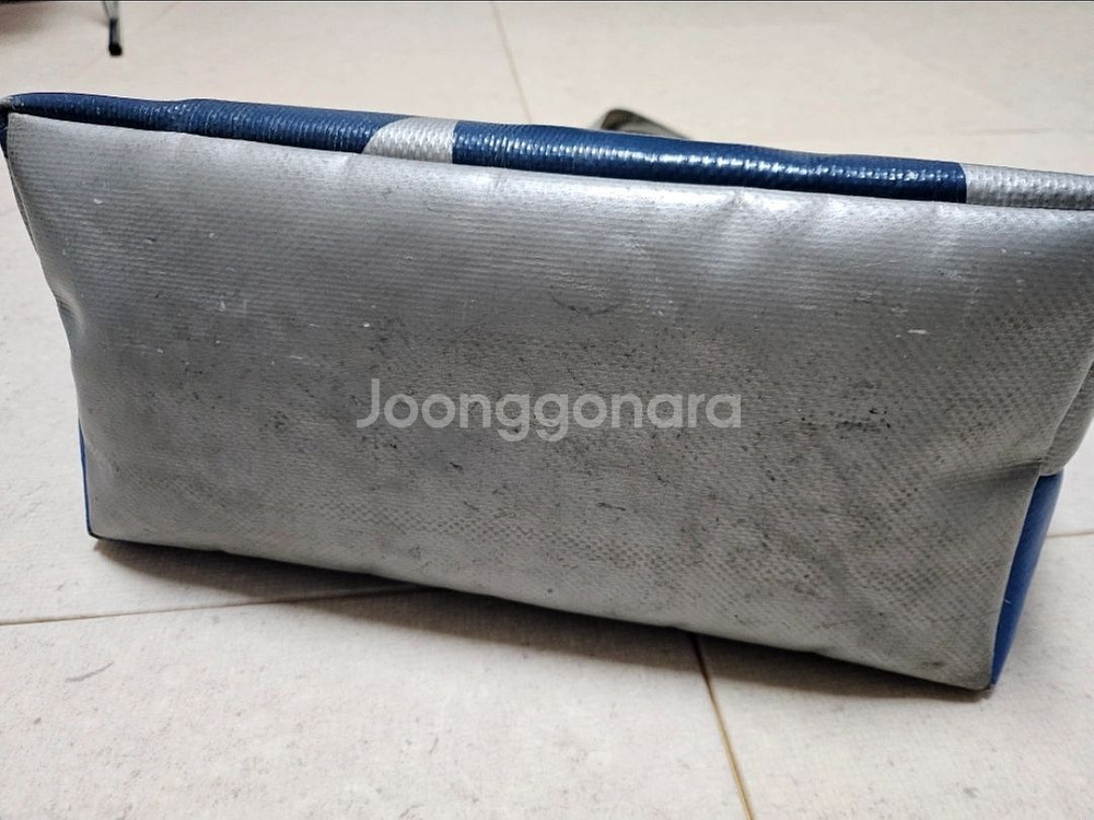 프라이탁 가방 교환하실분--4