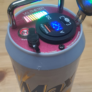 캠핑 갬성 맥주캔 파워뱅크 맥뱅(12.6V 12A)