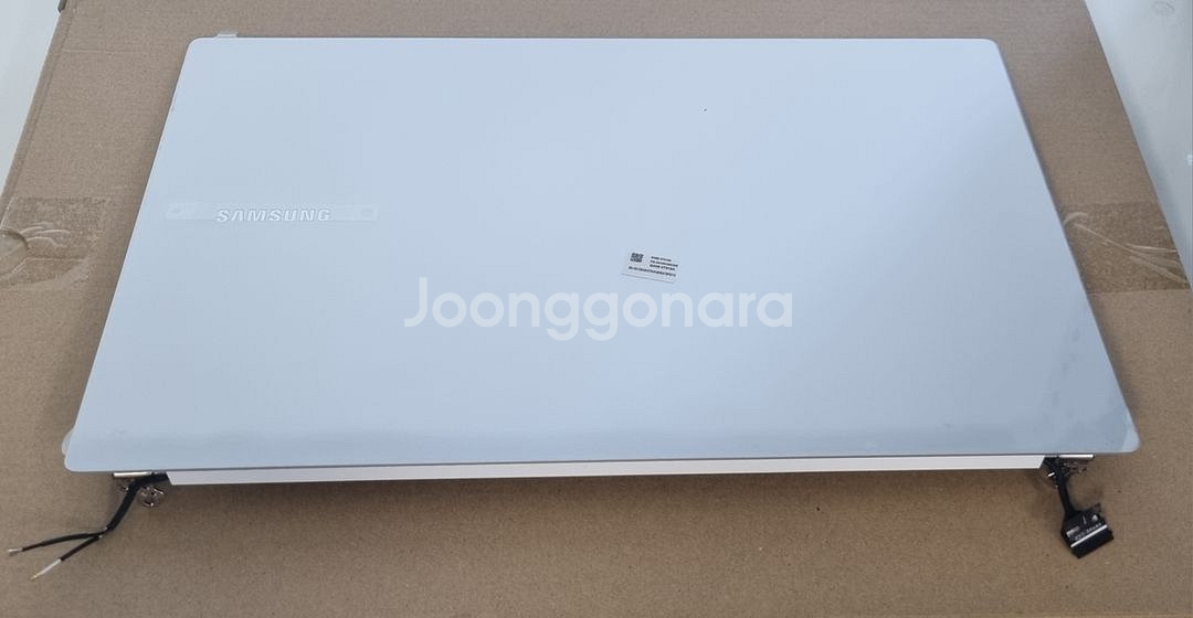 미사용 NT951XDB A급 액정 팝니다--1