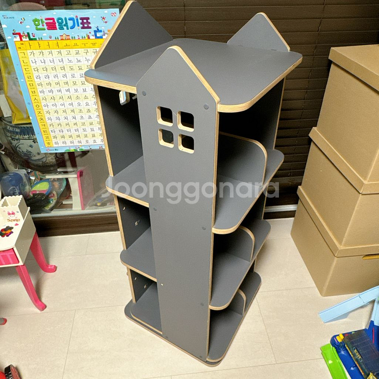 란가구 회전책장(3단, 그레이) 팝니다.--0