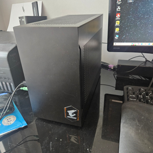 itx 9600x 본체rx6800