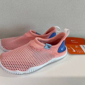 나이키 키즈 아쿠아삭 360 핑크 아동화 150사이즈