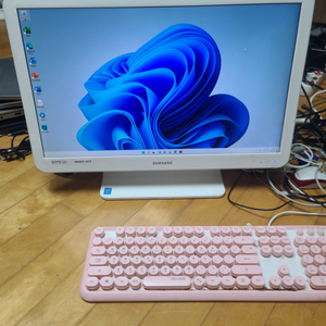 삼성 일체형 컴퓨터 i5-4210u 램8 SSD256