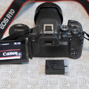 캐논 EOS R10, RFS 18-150렌즈킷