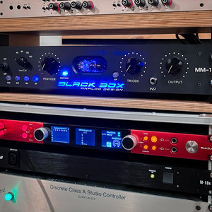 포커스라이트 Focusrite Red 16Line 레드