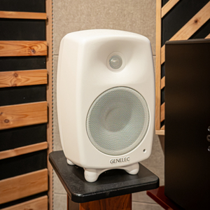 제네렉 Genelec 8330A 스피커 1대 화이트