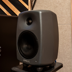 제네렉 Genelec 8330A 스피커 1대 다크그레이