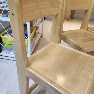 어린이 고무나무 윈목의자