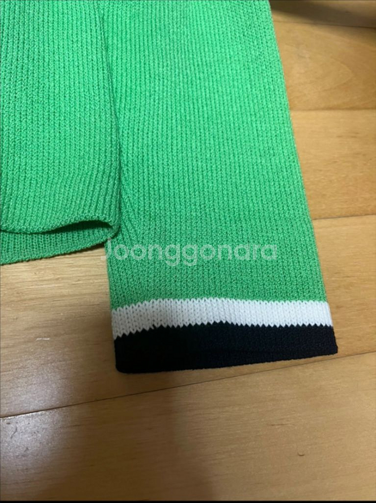 (완전 새제품)센존 연두색 니트 자켓 M사이즈--5