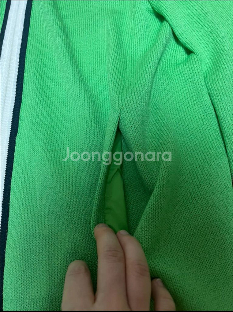 (완전 새제품)센존 연두색 니트 자켓 M사이즈--2