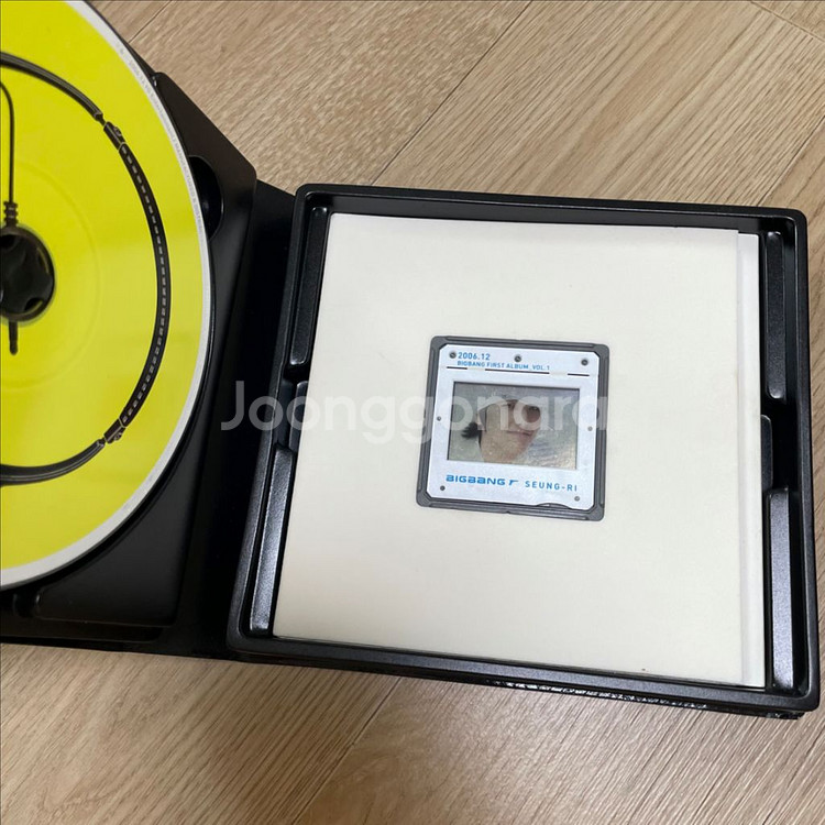 빅뱅앨범 정규1집(탑,승리마운트)--2