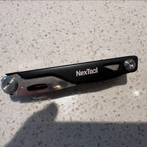 넥스툴 NexTool 12 IN 1 폴딩 포켓 나이프