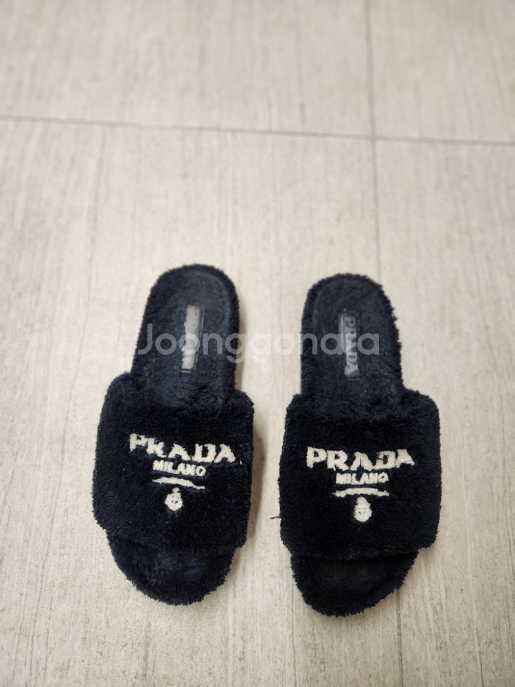프라다 레터로고 슬리퍼 정품--0
