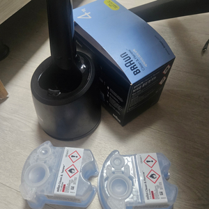 브라운 면도기 세척 충전 스테이션