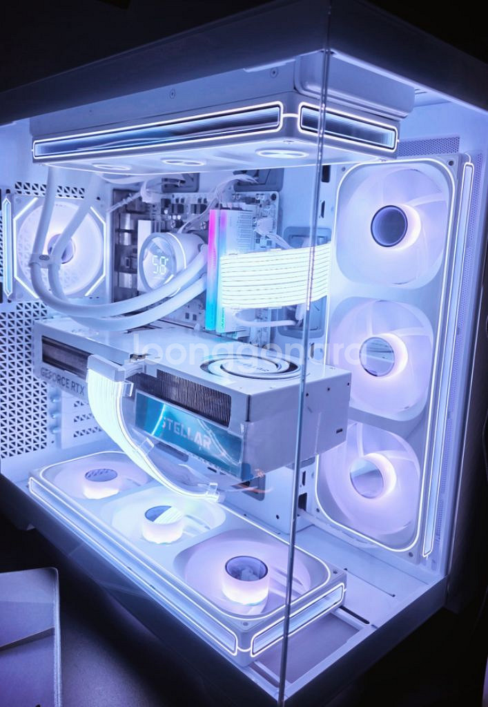 9800X3D 5080 올화이트 새상품본체--0