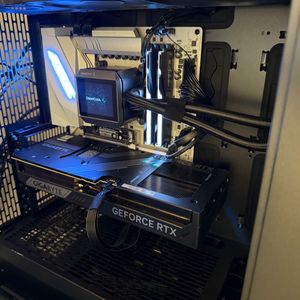 14900K/5070Ti 게이밍 컴퓨터 본체 핀매