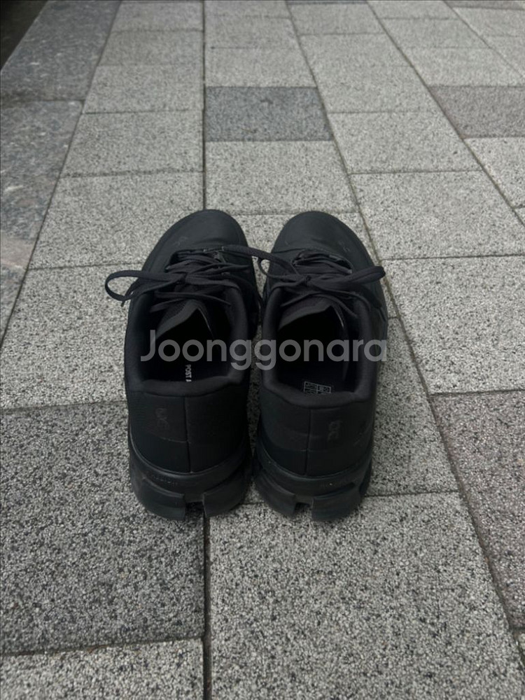 온러닝 파프 300 올블랙--1