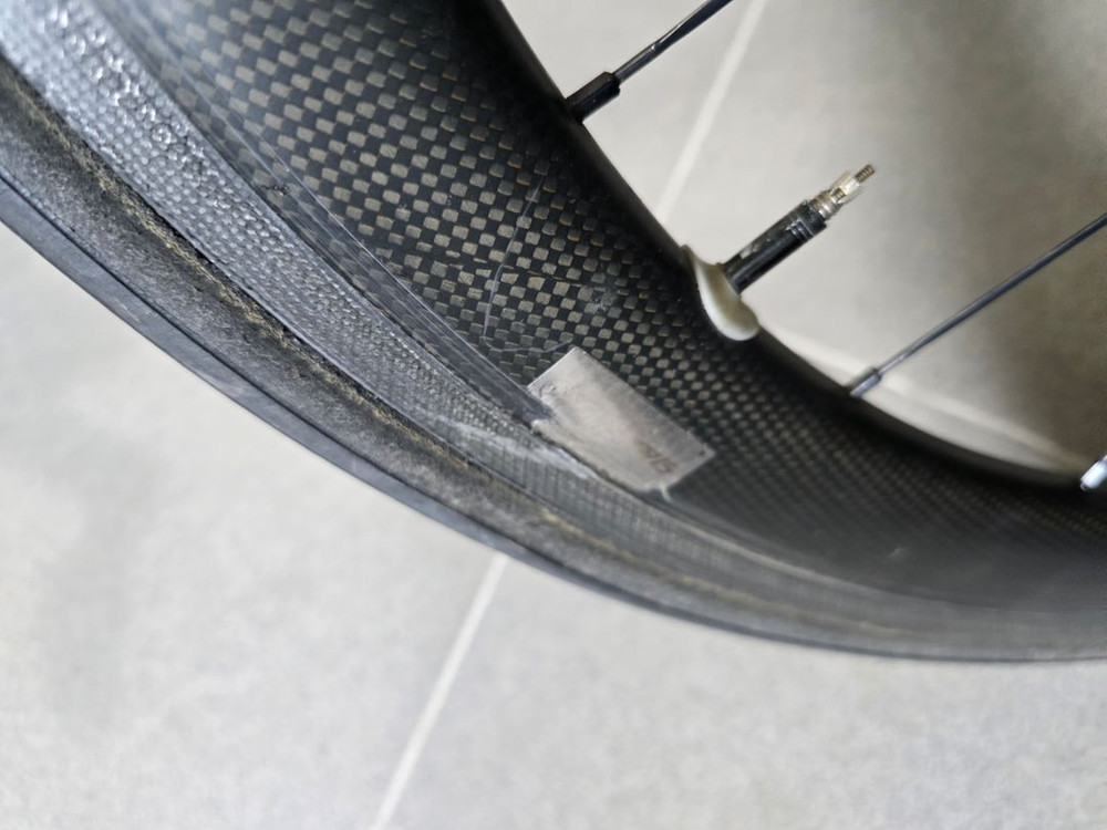 파스포츠 휠셋 교신 이미지