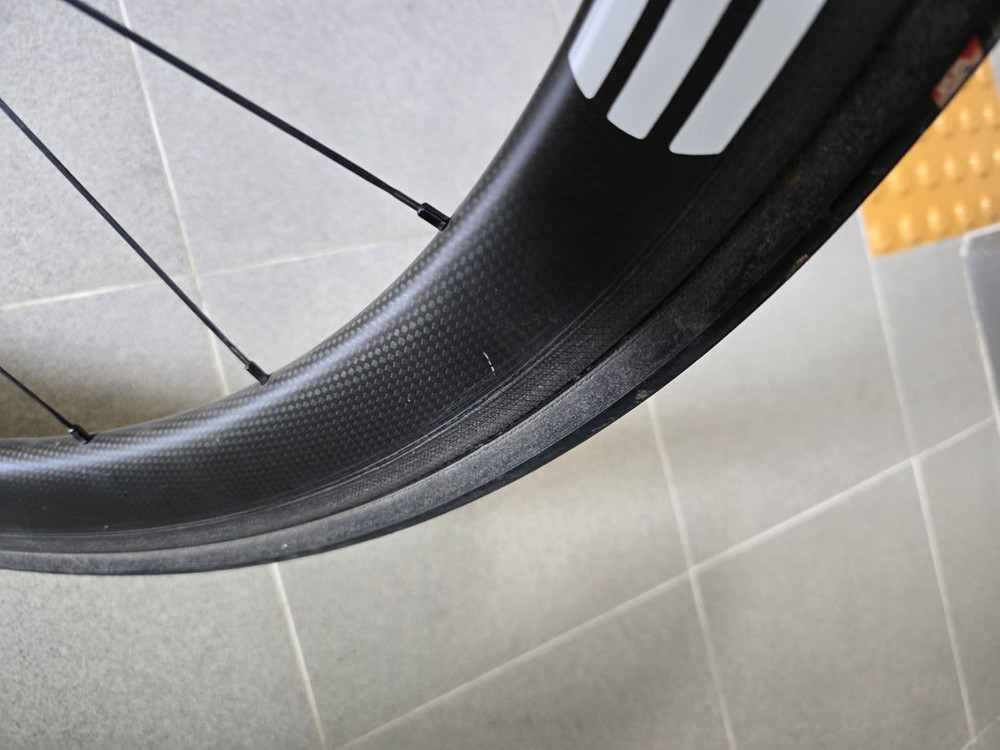 파스포츠 휠셋 교신 이미지