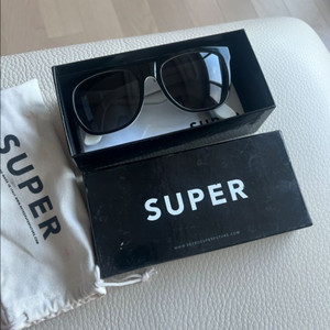 Super썬그라스