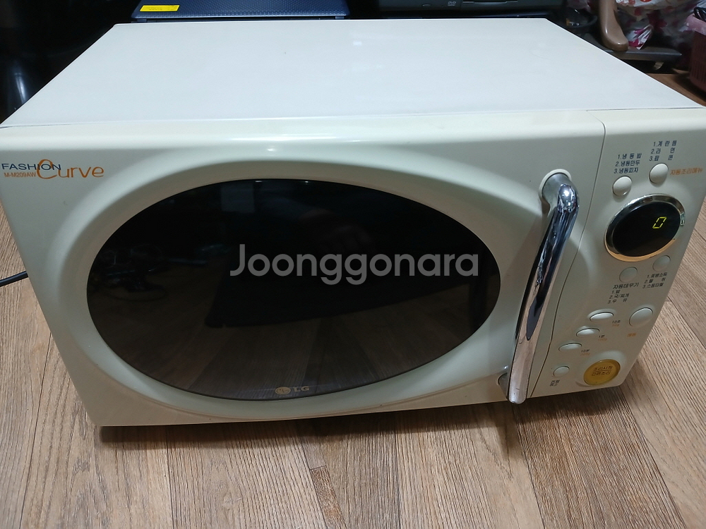 LG M-M209AW 패션 큐브 전자레인지 화이트--0
