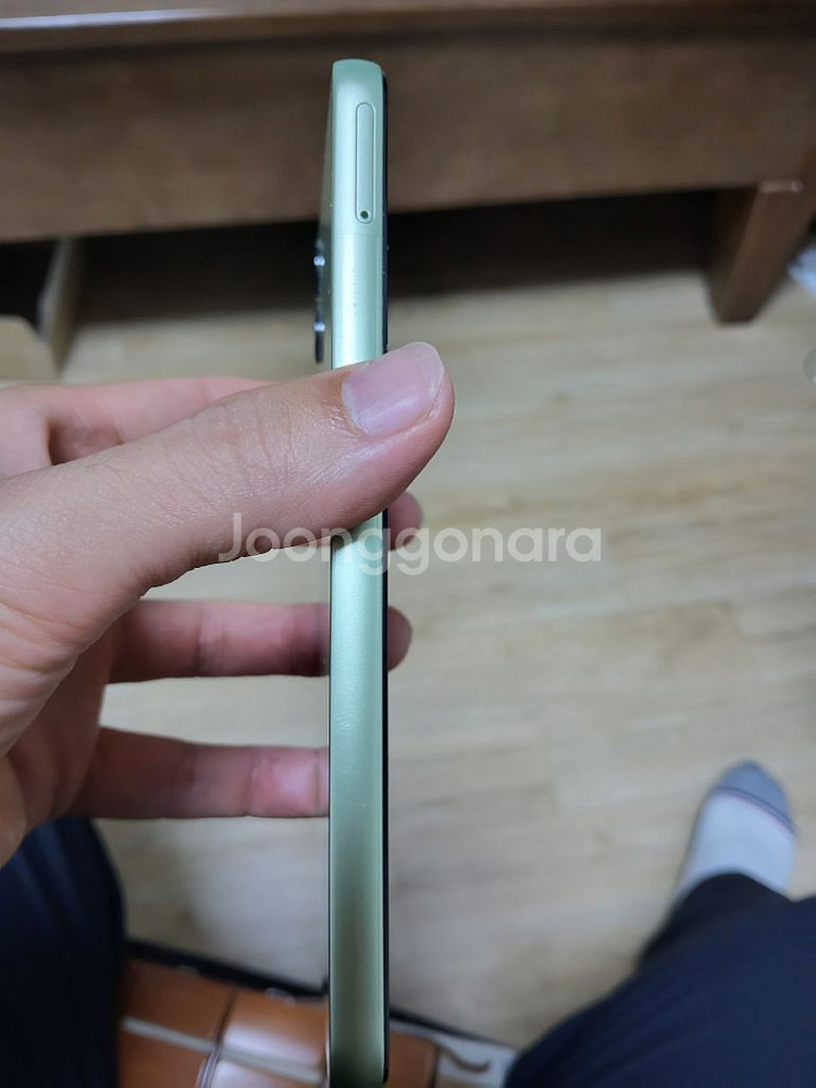 갤럭시 A24 128G 상태 좋은 폰 팝니다--1