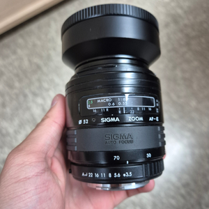 필름카메라 시그마 렌즈 28-70mm