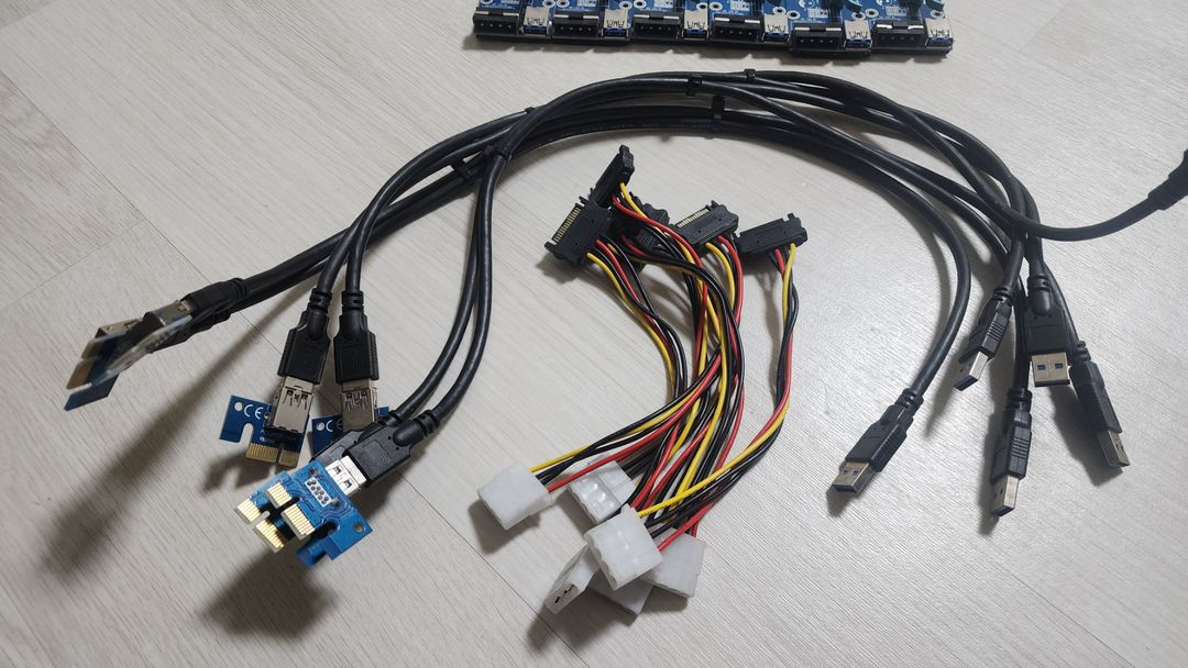 채굴용 PCE164P 확장보드, 케이블 6세트 이미지