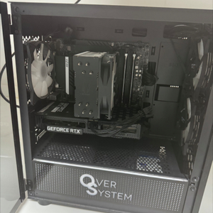 2년사용한 깨끗한 게이밍pc