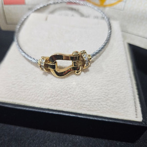 18k 팔찌 판매합니다.