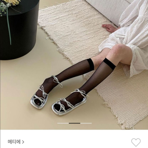메티에 샌들