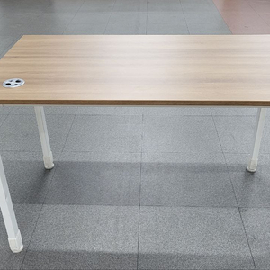 책상
