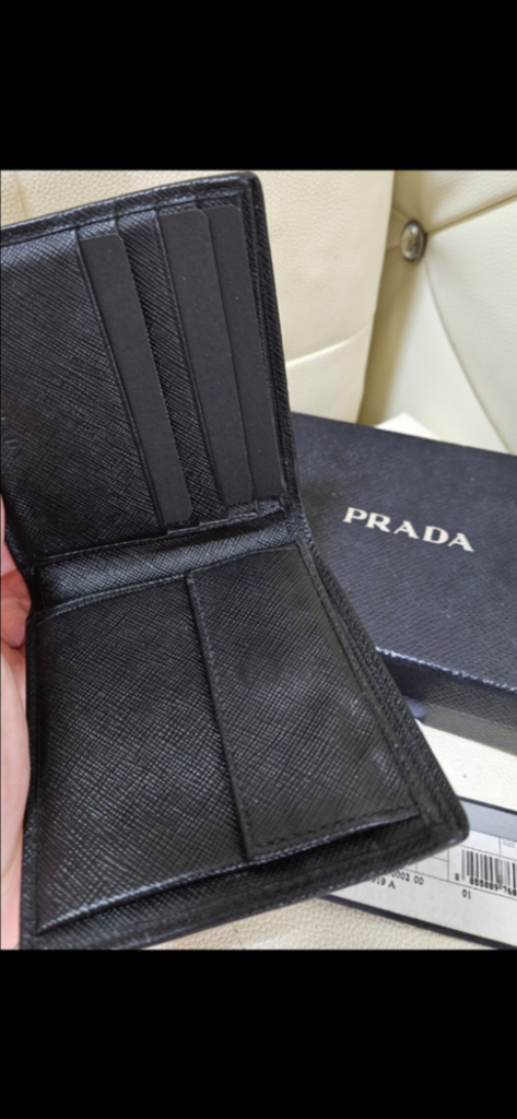 프라다 트래블 남성반지갑 이미지