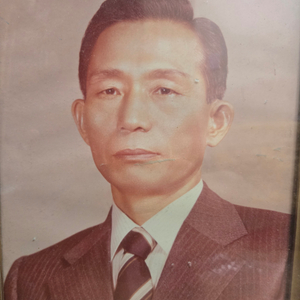 박정희 대통령 존영