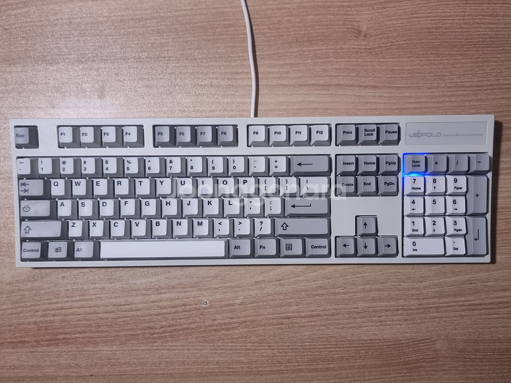 레오폴드 FC900R 저소음 적축 기계식 키보드--0
