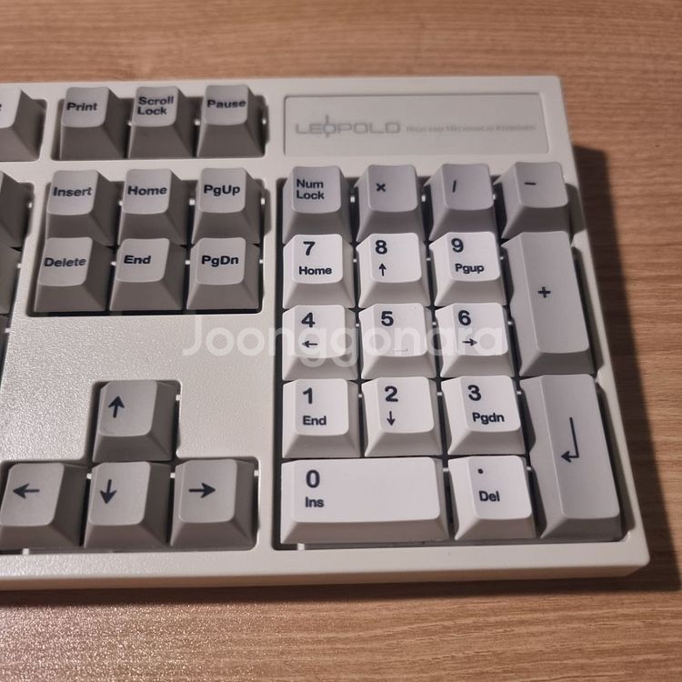 레오폴드 FC900R 저소음 적축 기계식 키보드--6