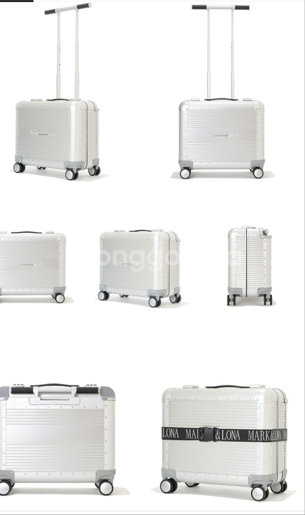 (새제품) 마크앤로나 기내용 캐리어--2