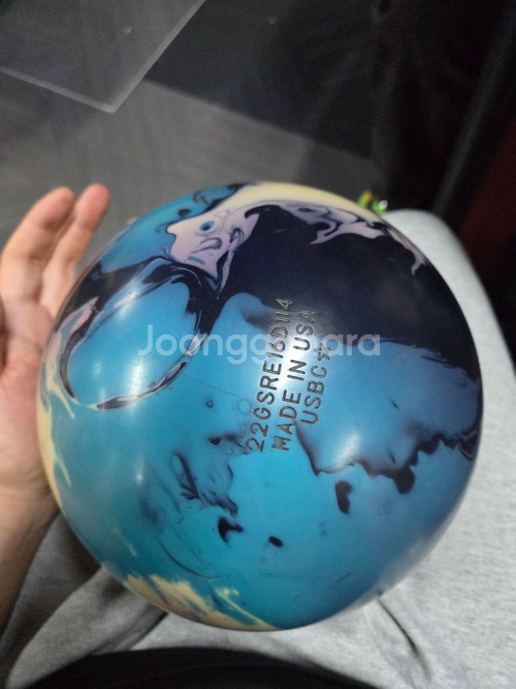 볼링공 팔아요~~--3