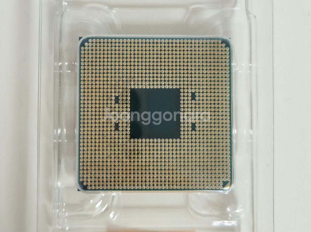(미개봉)(CPU) 라이젠 5700X 팝니다.--1