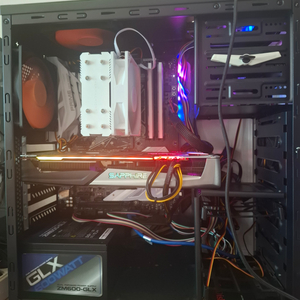 i7 8700k+144hz 모니터 셋트로 판매합니다.